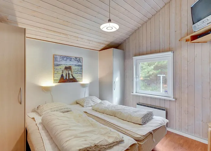 Jul - 900m From The Sea By Interhome *